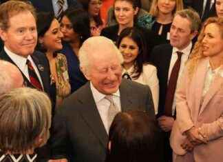 King’s Preference for Mild Curry Preference Revealed during Meeting with New MPs kings-preference-for-mild-curry-preference-revealed-during-meeting-with-new-mps