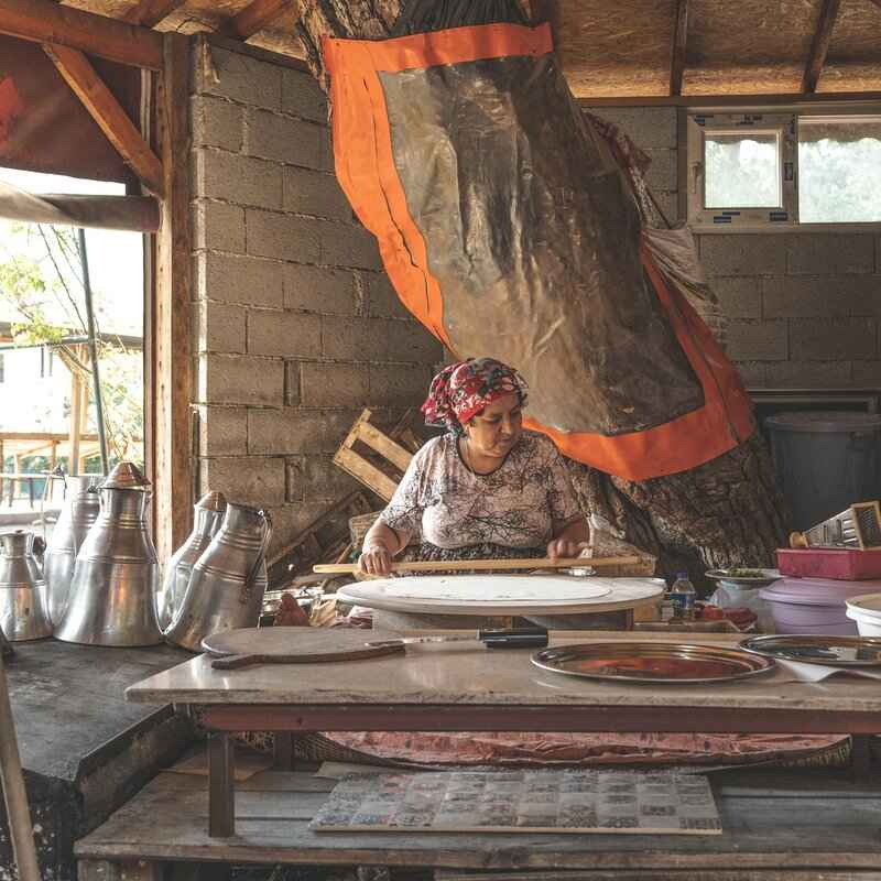 A Beginner’s Guide to Cooking with a Tandoor Oven 5 How to Prepare Your Tandoor Oven for Cooking?