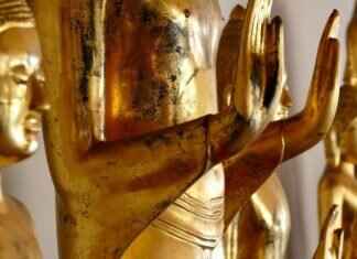 A Deep Dive into Pho: Vietnam’s Most Famous Dish A Deep Dive into Pho: Vietnam’s Most Famous Dish