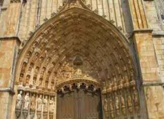 Aipom Pokémon Weaknesses, Best Counters, and Strategies for Ranked Matches Aipom Pokémon Weaknesses, Best Counters, and Strategies for Ranked Matches