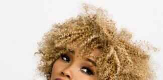 Alexander Julian Shirt: The Timeless Fashion Choice for Football Fans Alexander Julian Shirt: The Timeless Fashion Choice for Football Fans