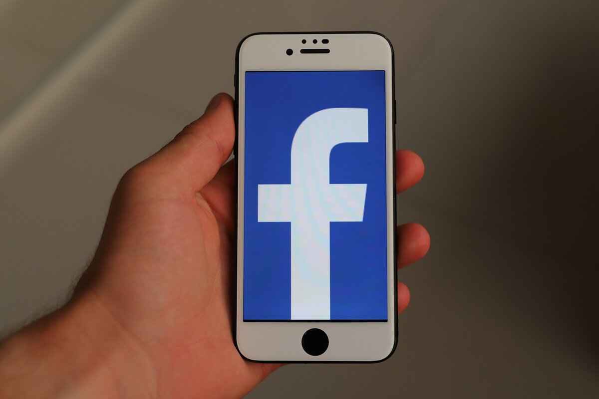 Personal Life & Public Image