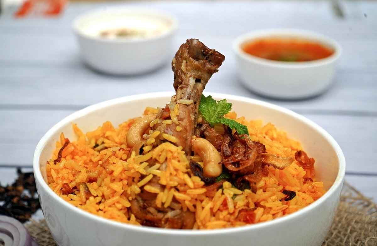 7. Flavor Profiles: Lucknowi Biryani