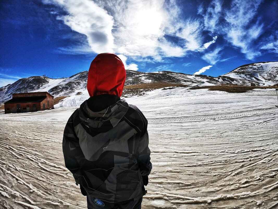 Best Action Camera for Snowboarding: Side-by-Side Comparison 1 What to Look for in a Snowboarding Action Camera?