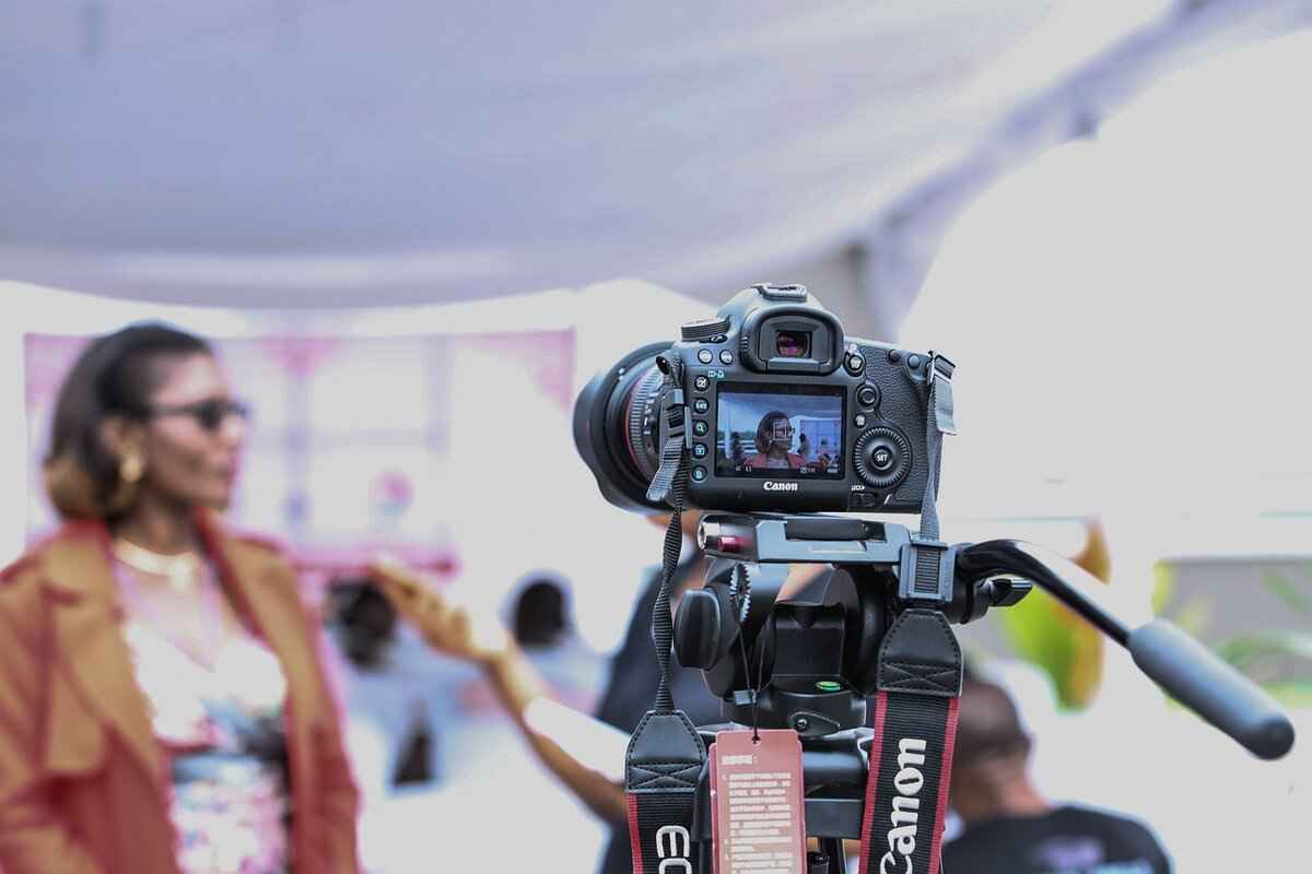 Best Action Cameras for Live Streaming: Top Choices for 2025 7 Durability and Weather Resistance
