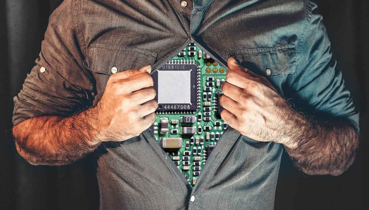 Comparing Robot Vacuums and Traditional Vacuums