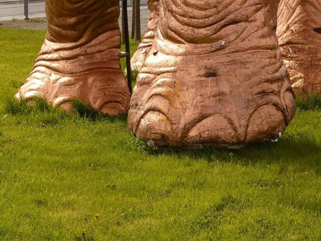 Beyond Relaxation: The Health Benefits of Asian Foot Massages 2 Historical Significance of Foot Massages in Asia