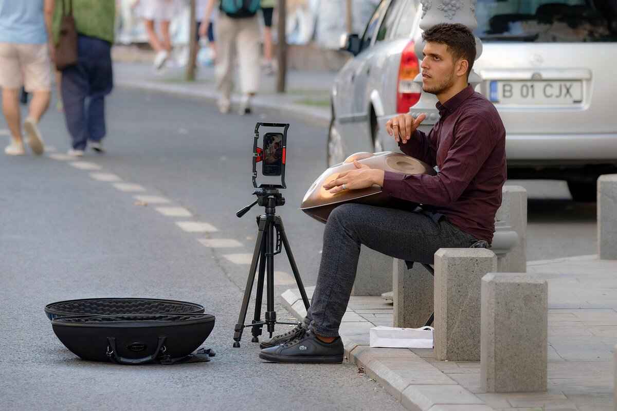 Can I Sign Legal Documents with an Electronic Signature? 1 Understanding Electronic Signatures