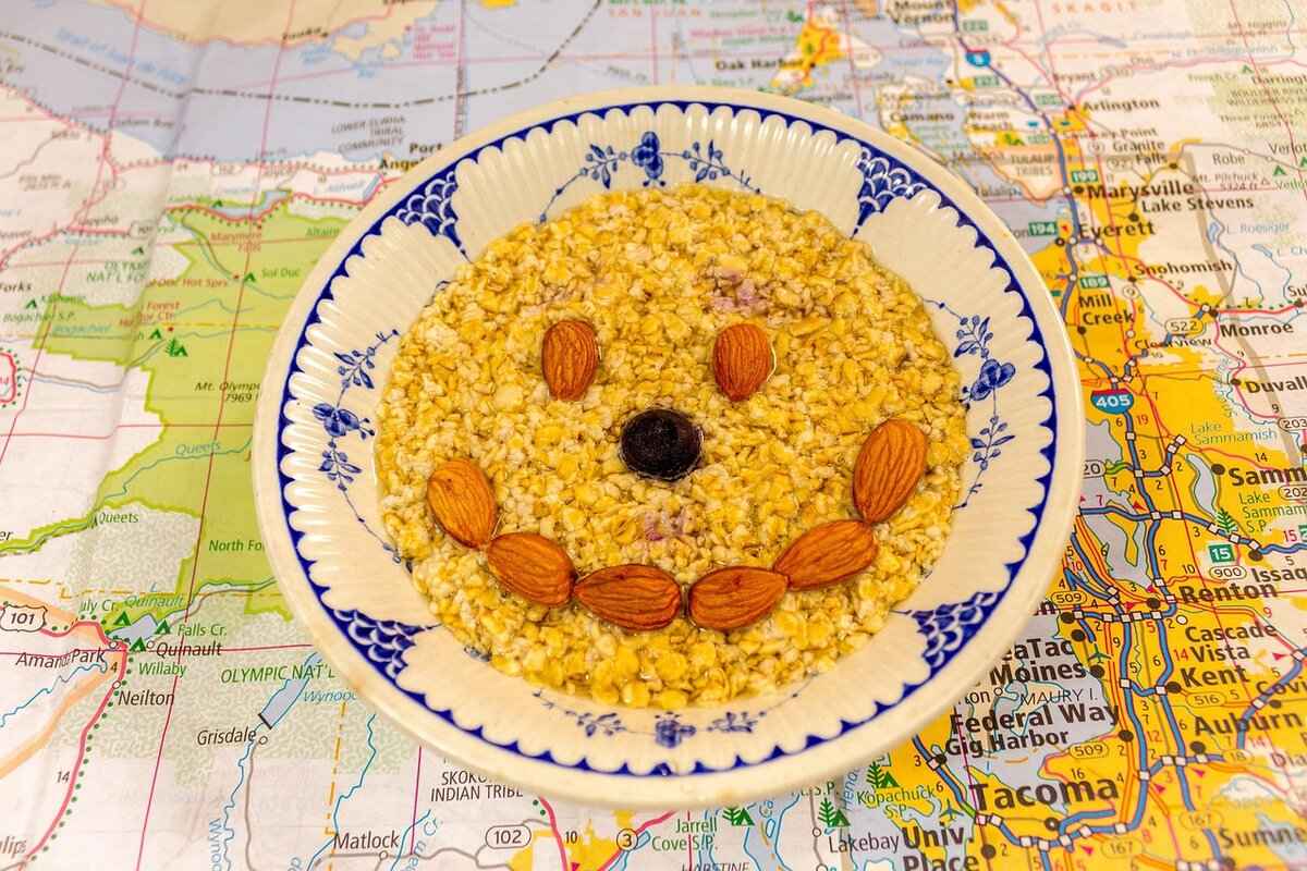 Chia Seed Oatmeal: The Best Breakfast for Energy and Health 2 Why Choose Oatmeal for Breakfast?