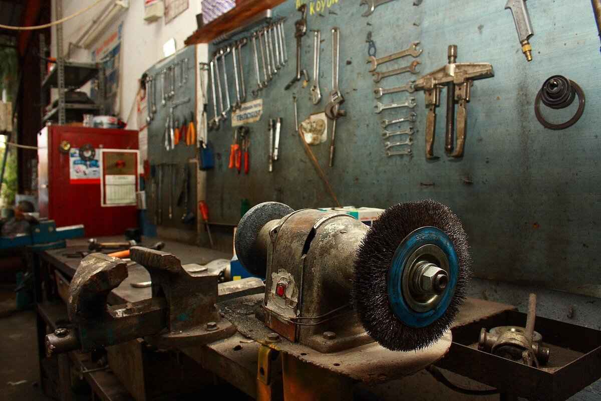 Types of Clockwork Springs
