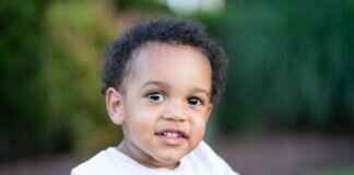 Custom Shirts: How to Order the Best Custom Shirt Designs Online & In-Store Custom Shirts: How to Order the Best Custom Shirt Designs Online & In-Store