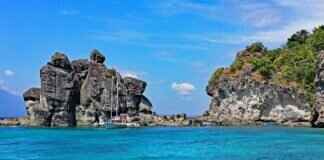 Do You Need to Know How to Swim to Snorkel? Everything You Need to Know Do You Need to Know How to Swim to Snorkel? Everything You Need to Know