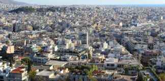 Does Alimony Stop If the Recipient Starts Working? Does Alimony Stop If the Recipient Starts Working?