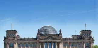 E-District West Bengal: Simplifying Services and Applications E-District West Bengal: Simplifying Services and Applications