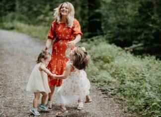 Emma Stone Kids: A Peek Into Her Family Life and Parenting Journey Emma Stone Kids: A Peek Into Her Family Life and Parenting Journey