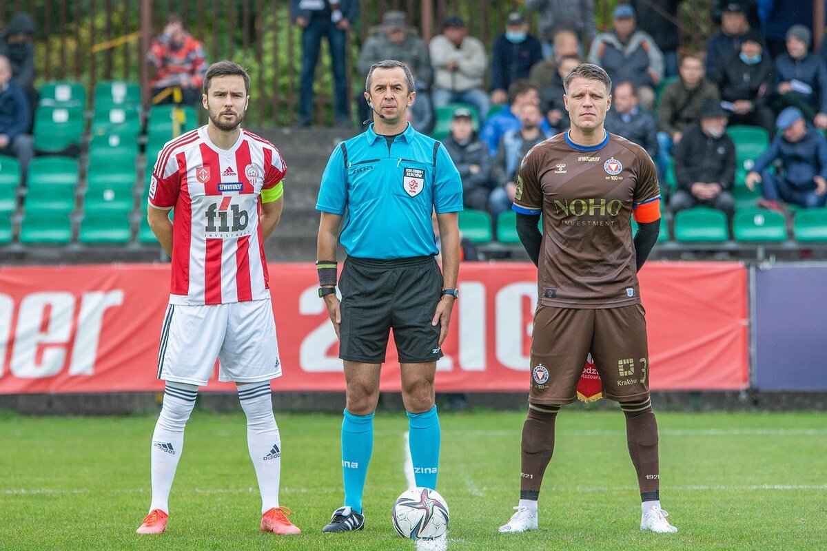 Ethan Alexander: The Rising Star in Football You Need to Know 3 Playing Style and Strengths