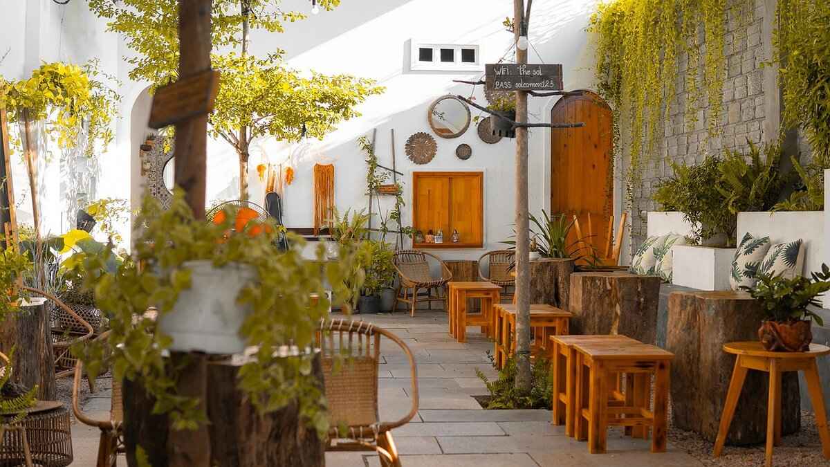 Top Hidden Cafes to Explore