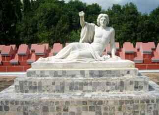 Exploring Murshidabad: The Lost City of Bengal’s Nawabs Exploring Murshidabad: The Lost City of Bengal’s Nawabs