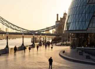 Exploring the Vibrant Street Food Scene in Manila Exploring the Vibrant Street Food Scene in Manila