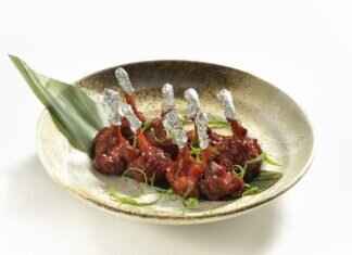 Filipino Christmas Feast: What’s on a Noche Buena Table? Filipino Christmas Feast: What’s on a Noche Buena Table?