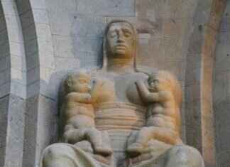 Galvantula Pokémon: Best Moves, Evolution, and Competitive Play Guide Galvantula Pokémon: Best Moves, Evolution, and Competitive Play Guide