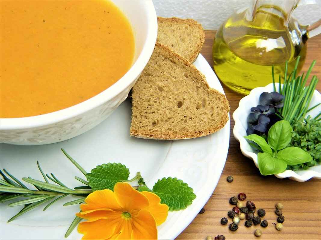 Gluten-Free Eating in Asian Cuisine: What to Eat & Avoid 5 Are There Gluten-Free Alternatives in Asian Cooking?