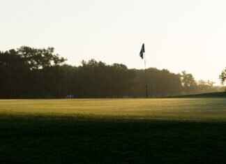 Golf Cart Rear Seat Upgrades: How to Choose the Best One Golf Cart Rear Seat Upgrades: How to Choose the Best One