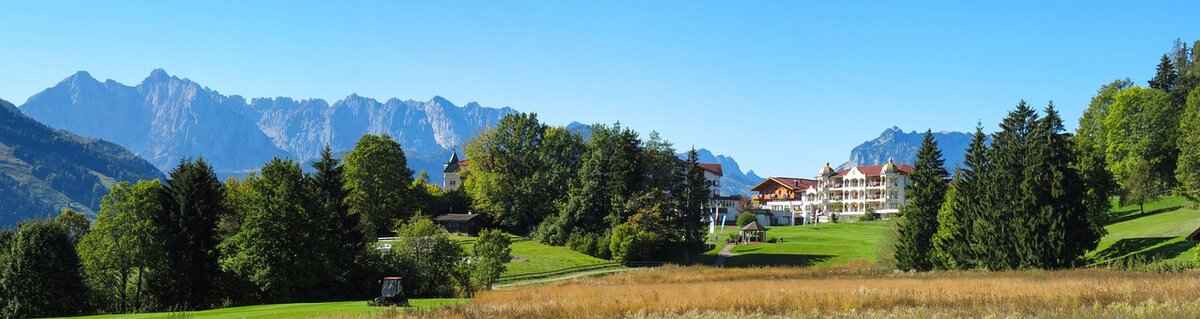 Why Choose a Quarter Zip Pullover for Golf?