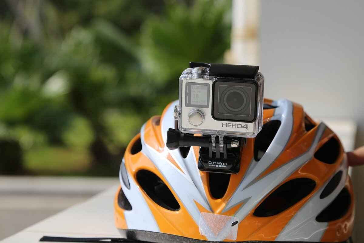 GoPro vs. Smartphone Camera: Do You Really Need an Action Cam? 2 How Do Smartphone Cameras Compare to GoPro?