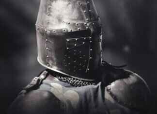 Guzzlord Pokémon: Strengths, Best Moveset, and Competitive Play Guide Guzzlord Pokémon: Strengths, Best Moveset, and Competitive Play Guide