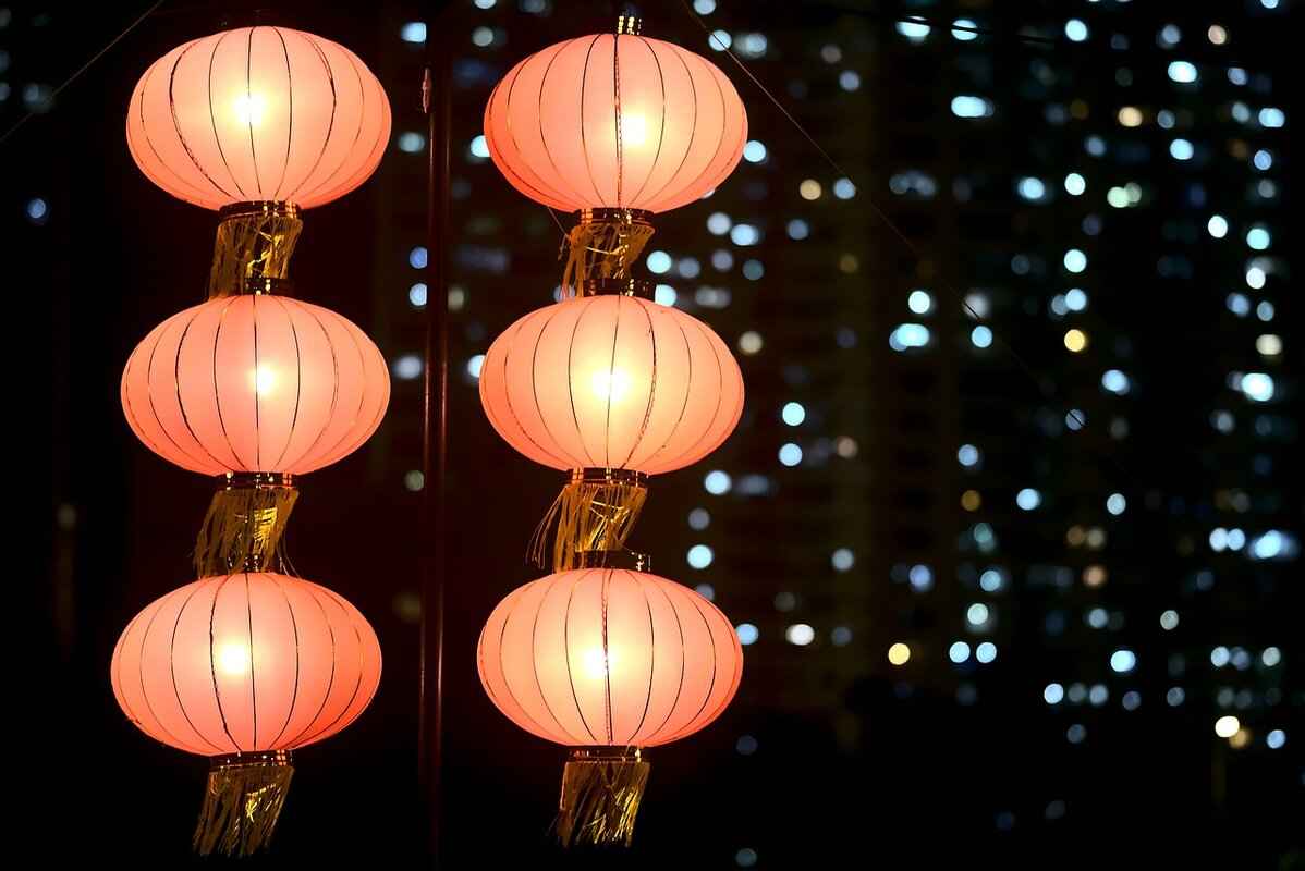 Hong Kong’s Best Street Food Stalls You Can’t Miss 2 Top Street Food Dishes to Try in Hong Kong