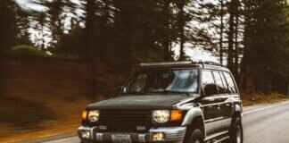 How Do You Turn Windshield Wipers Off When They Won’t Stop? How Do You Turn Windshield Wipers Off When They Won’t Stop?