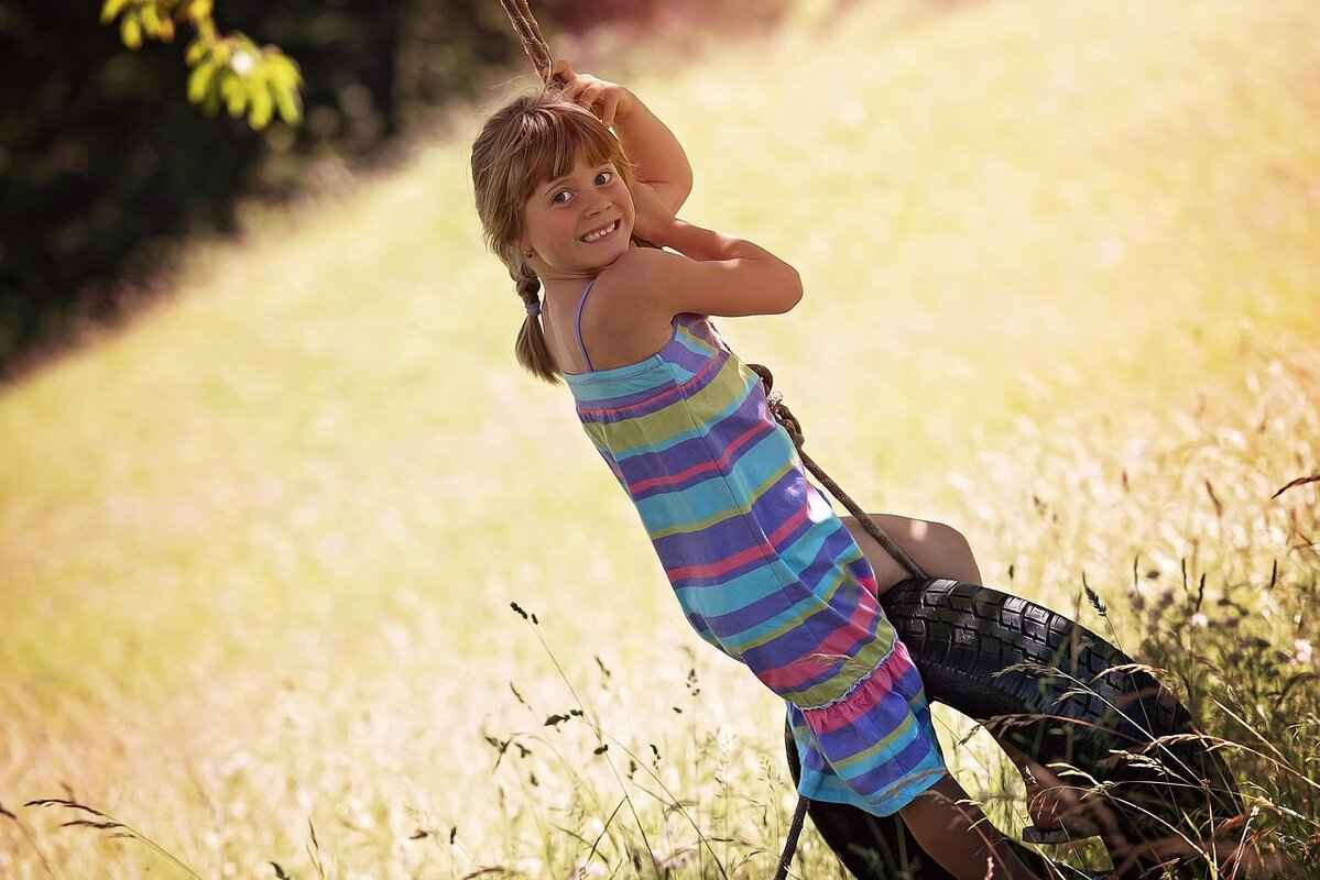 How Long Does It Take to Change Tires? What to Expect 3 Tools Required for Tire Changes