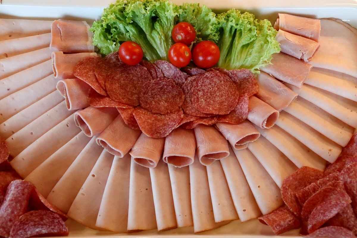 Serving Suggestions for Air-Fried Chicken Sausage