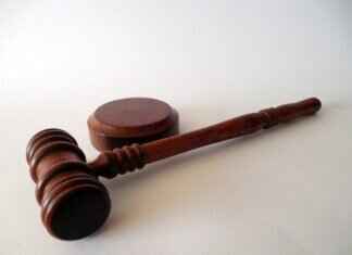 How Much Does a Lawyer Charge to File a Lien? How Much Does a Lawyer Charge to File a Lien?