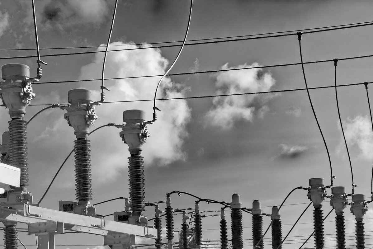 How Can You Minimize Trust Maintenance Costs?