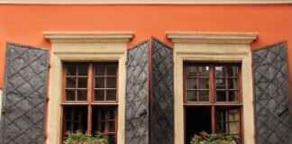 How Much Does It Cost to Rent a Bounce House? Price Factors & Tips How Much Does It Cost to Rent a Bounce House? Price Factors & Tips