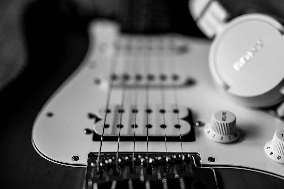 How Much Does It Cost to Restring a Guitar? 6 Frequency of Restringing: How Often Should You Restring?
