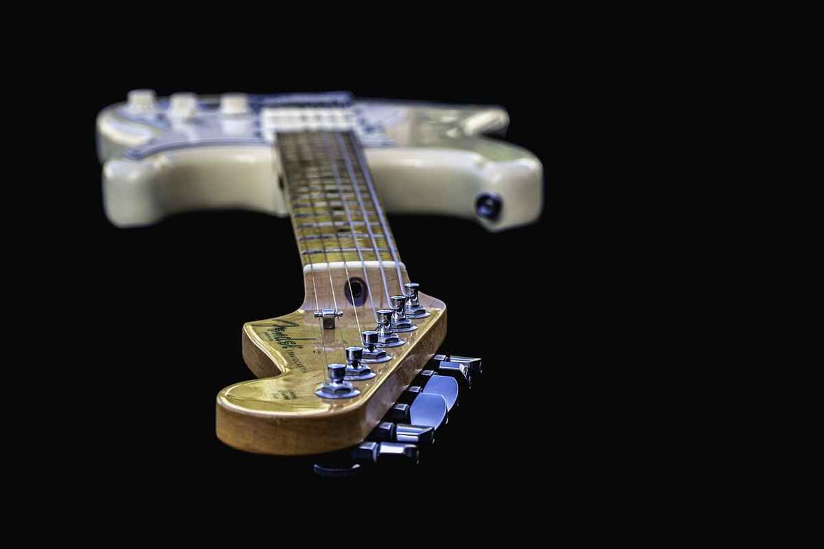 How Much Does It Cost to Restring a Guitar? 9 Factors Affecting Restringing Costs
