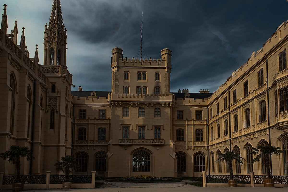 How to Add a Fan to an RV Fridge for Better Cooling 6 Benefits of Improved Cooling for RV Refrigerators