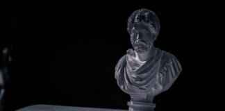 How to Become Stoic: Best Books to Read for a Stoic Mindset How to Become Stoic: Best Books to Read for a Stoic Mindset