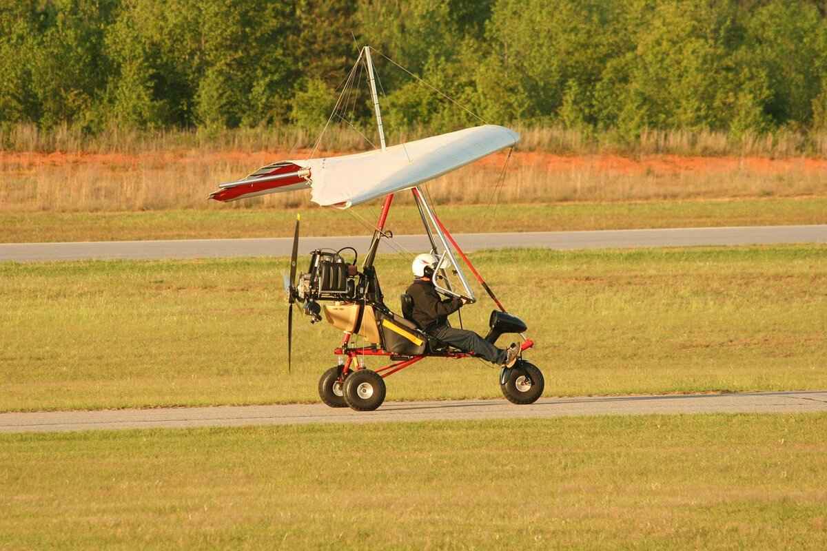 How to Build Wing Cradles for Secure Aircraft Storage 2 Materials Needed for Construction