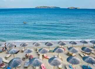 How to Call Esmeralda Resort From the US: Phone Guide How to Call Esmeralda Resort From the US: Phone Guide