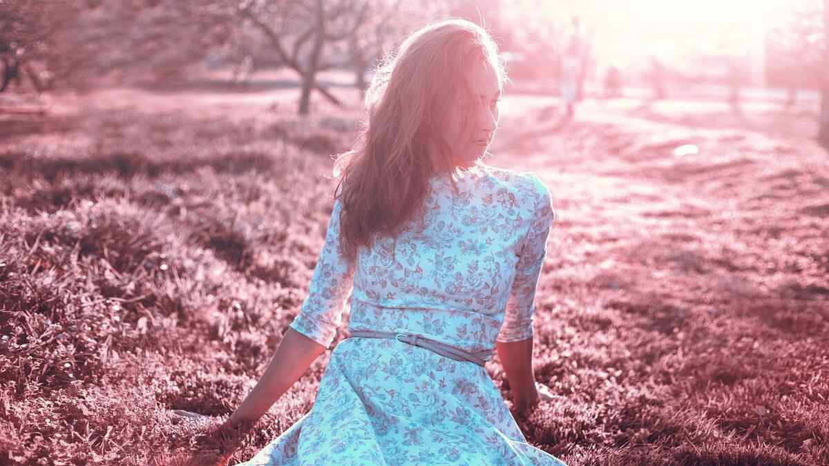 How to Choose a Slip Dress That Looks Chic but Feels Like Pajamas 11 Where to Shop for the Best Slip Dresses?