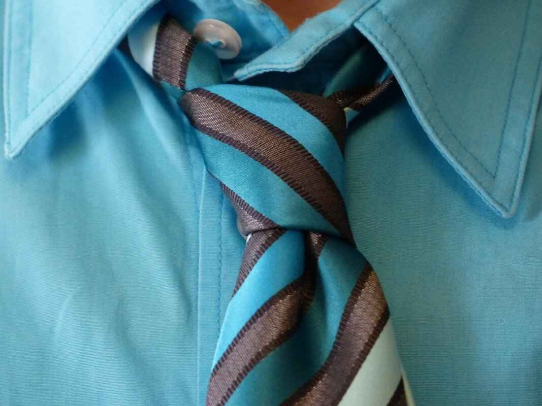How to Clean a Silk Tie Without Damaging It 1 Understanding Silk Fabric