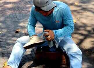 How to Clean a Vintage Slip Dress Without Ruining It How to Clean a Vintage Slip Dress Without Ruining It