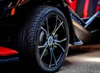 How to Clean Exhaust Tips for a Showroom Shine How to Clean Exhaust Tips for a Showroom Shine