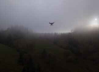 How to Connect a DJI Osmo Action 4 to Your Phone for Live Streaming How to Connect a DJI Osmo Action 4 to Your Phone for Live Streaming