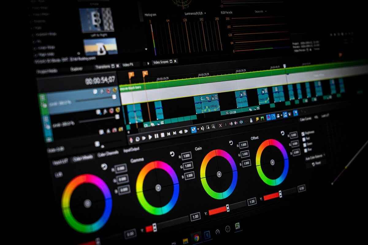 How to Connect an Action Camera to a PC or Mac for Editing & Backup 7 How to Organize Your Action Camera Footage?