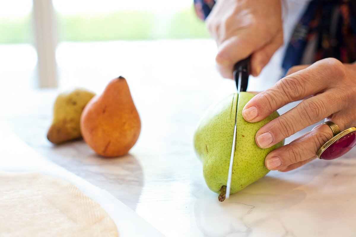 How to Eat a Balanced Vegetarian Diet with Asian Foods 1 What Are the Key Components of a Balanced Vegetarian Diet?